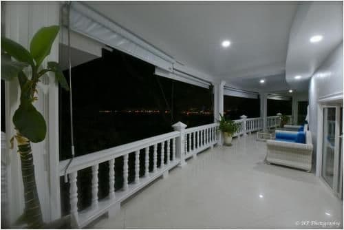 Villa with Sea View