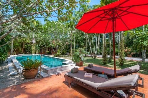 Villa - Beach Front