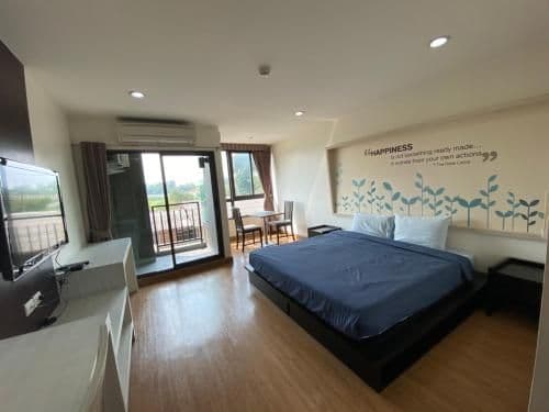 Standard Queen Room