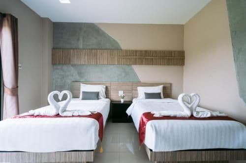 Deluxe Twin Room