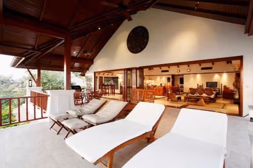 Villa with Sea View