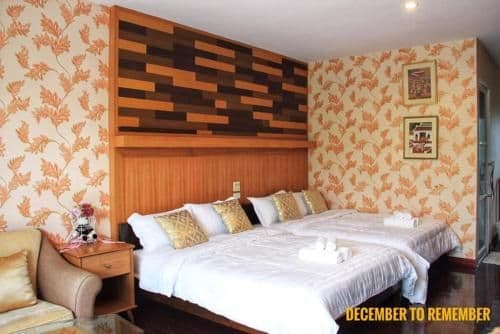 Quadruple Room with Private Bathroom