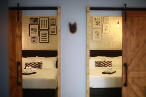 Two Bedroom Suite with Bathtub