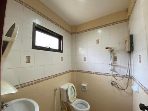 Queen Room with Garden View