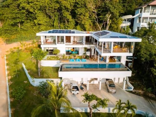 Villa with Sea View