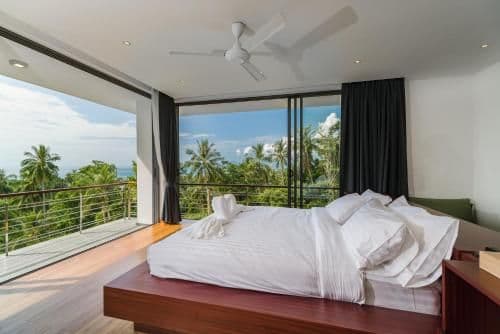 Villa with Sea View
