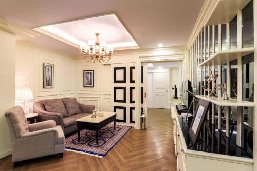 Superior One Bedroom Apartment