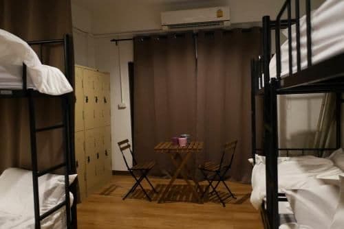 Bunk Bed in Mixed Dormitory Room