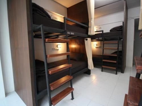 9-Bunk Bed in Mixed Dormitory Room