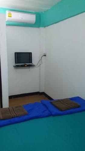 Double Room with No Window