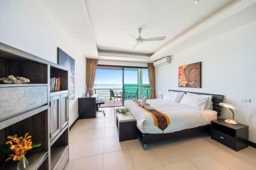 Villa with Sea View