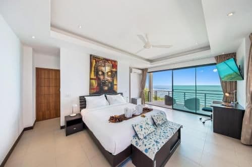 Villa with Sea View