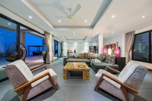 Villa with Sea View