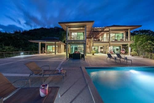 Villa with Sea View