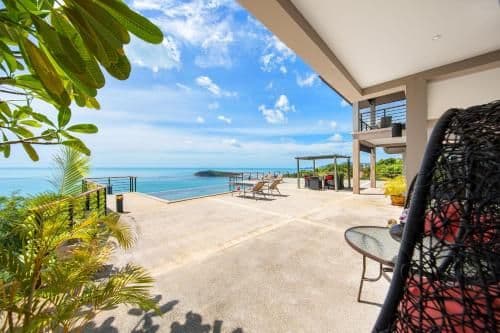 Villa with Sea View