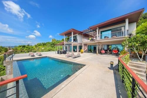Villa with Sea View