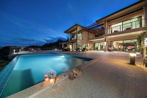 Villa with Sea View