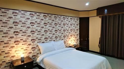 Double Room with Private Bathroom