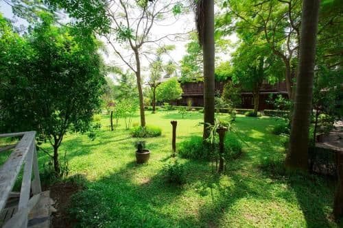 Deluxe Bungalow with Garden View
