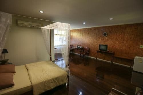 Deluxe Double or Twin Room with Balcony