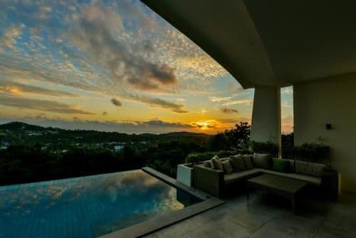Villa with Sea View