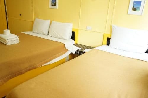 Basic Triple Room with Shared Bathroom