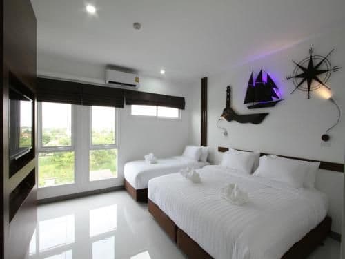 Triple Room