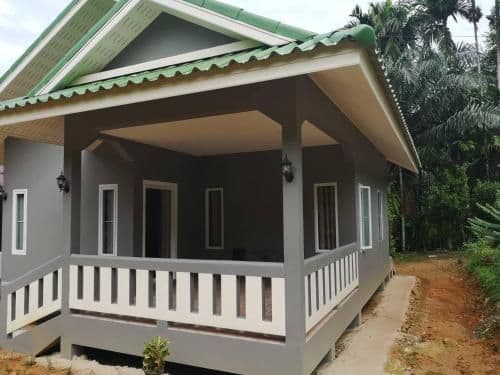One-Bedroom Bungalow