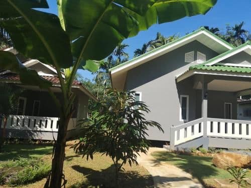 One-Bedroom Bungalow