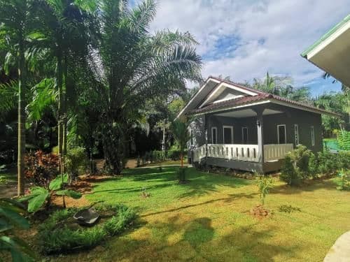 One-Bedroom Bungalow