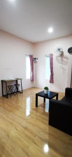 One-Bedroom Bungalow