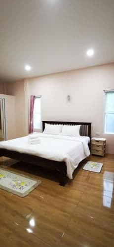 One-Bedroom Bungalow