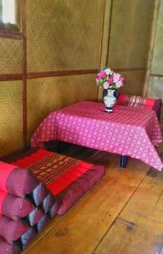 Deluxe Room (2 Adults + 1 Child)