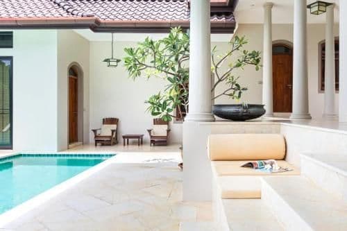 Villa - Beach Front