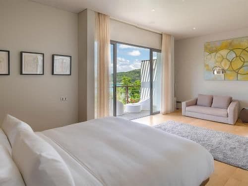 Villa with Sea View