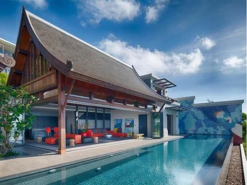 Villa with Sea View