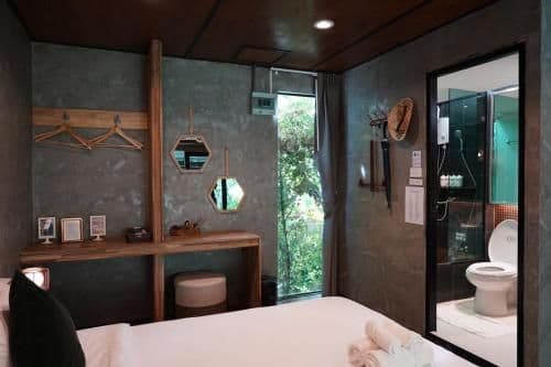 Standard Cabin