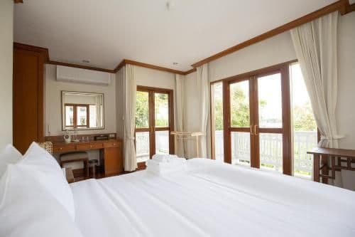 Villa with Sea View
