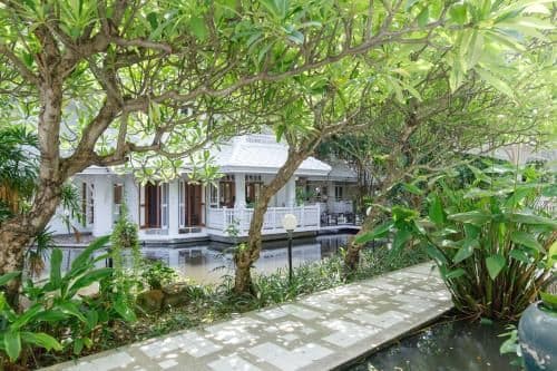 Villa with Sea View