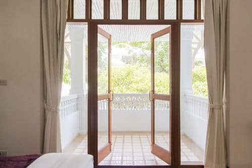 Villa with Sea View