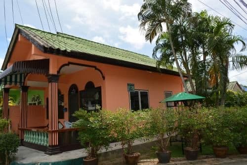 Superior One-Bedroom House
