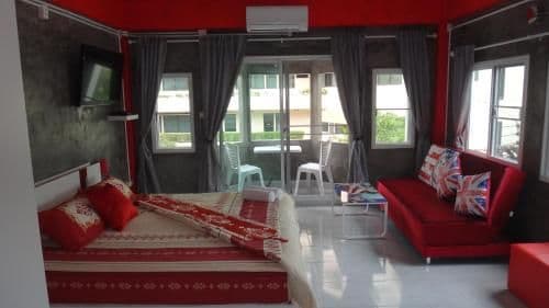 Deluxe King Studio