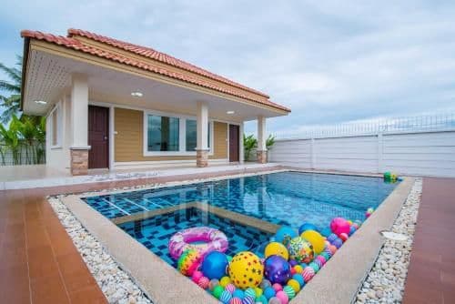 Deluxe Villa