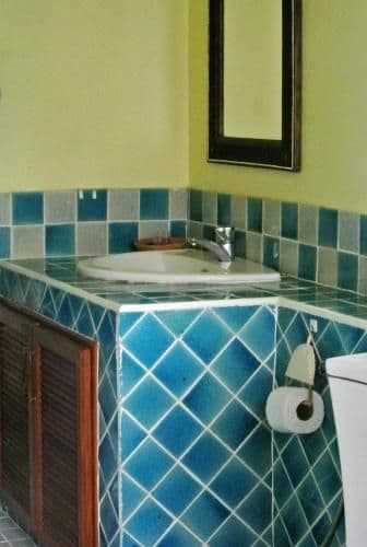 Standard Twin Room with Mountain View