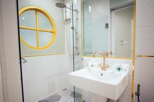 Twin Room with Private Bathroom