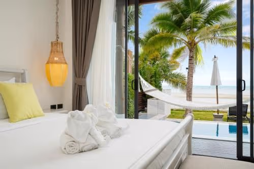Villa - Beach Front