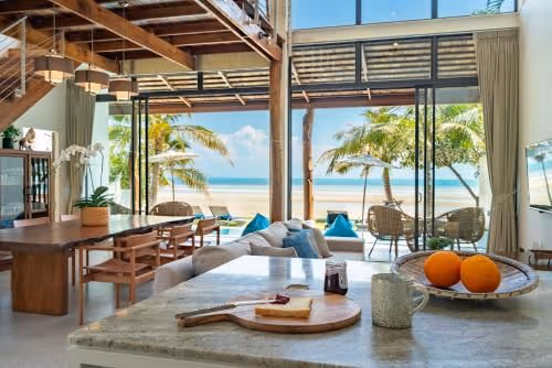 Villa - Beach Front