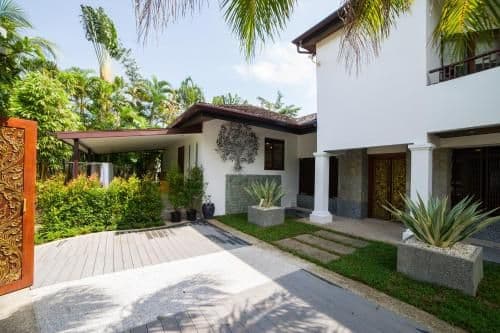 Five-Bedroom Pool Villa