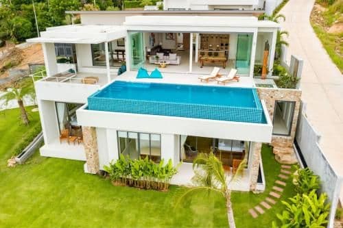 Villa with Sea View