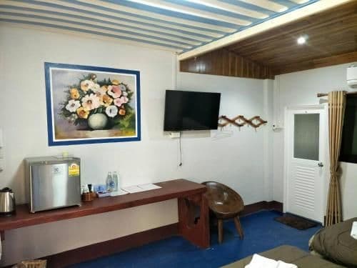 Standard Twin Room with Garden View